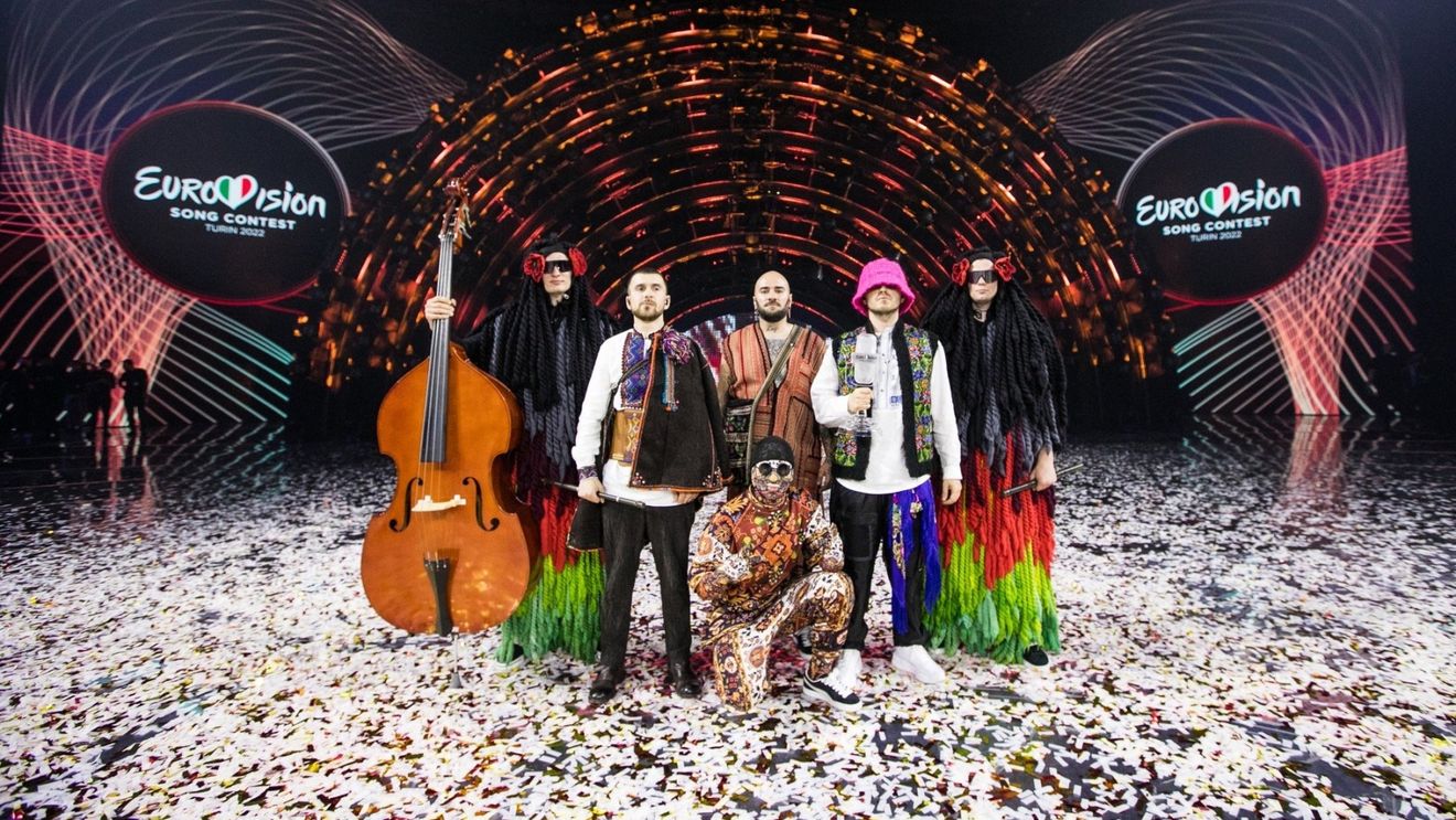 BREAKING Ucraina a câștigat Eurovision, susținută masiv de votul publicului. România, doar locul 18 pentru WRS / Moldova, marea surpriză - locul 7 cu Zdob și Zdub, cu voturi record de la telespectatori