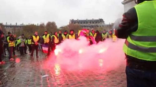 Mobilizare slabă a ”vestelor galbene”: doar 4.000 de protestatari sâmbătă la Paris, față de 8.000 de jandarmi și polițiști