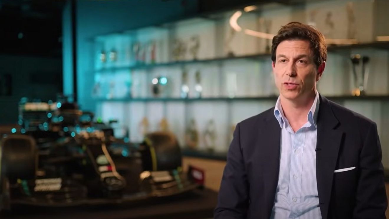 „Max Verstappen nu este pe radarul Mercedes”, spune șeful echipei, Toto Wolff
