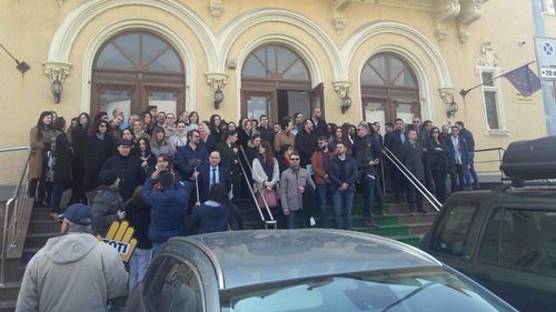 VIDEO Magistrați din Constanța: „Se încearcă intimidarea celor care protestează“/ „Acum se naște magistratul european în România“
