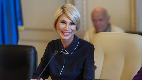 Raluca Turcan, desemnată ministru al Culturii: „Nu sunt un om de cultură. Sunt un om educat, am făcut foarte mulți ani de muzică, cu performanțe chiar” / VIDEO Cum cântă Turcan la pian în emisiunea lui Măruță de la PRO TV
