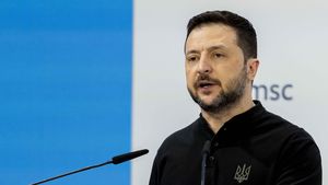 Ucraina a fost invitată la summitul NATO de la sfârşitul lunii iunie la Haga, anunță Zelenski