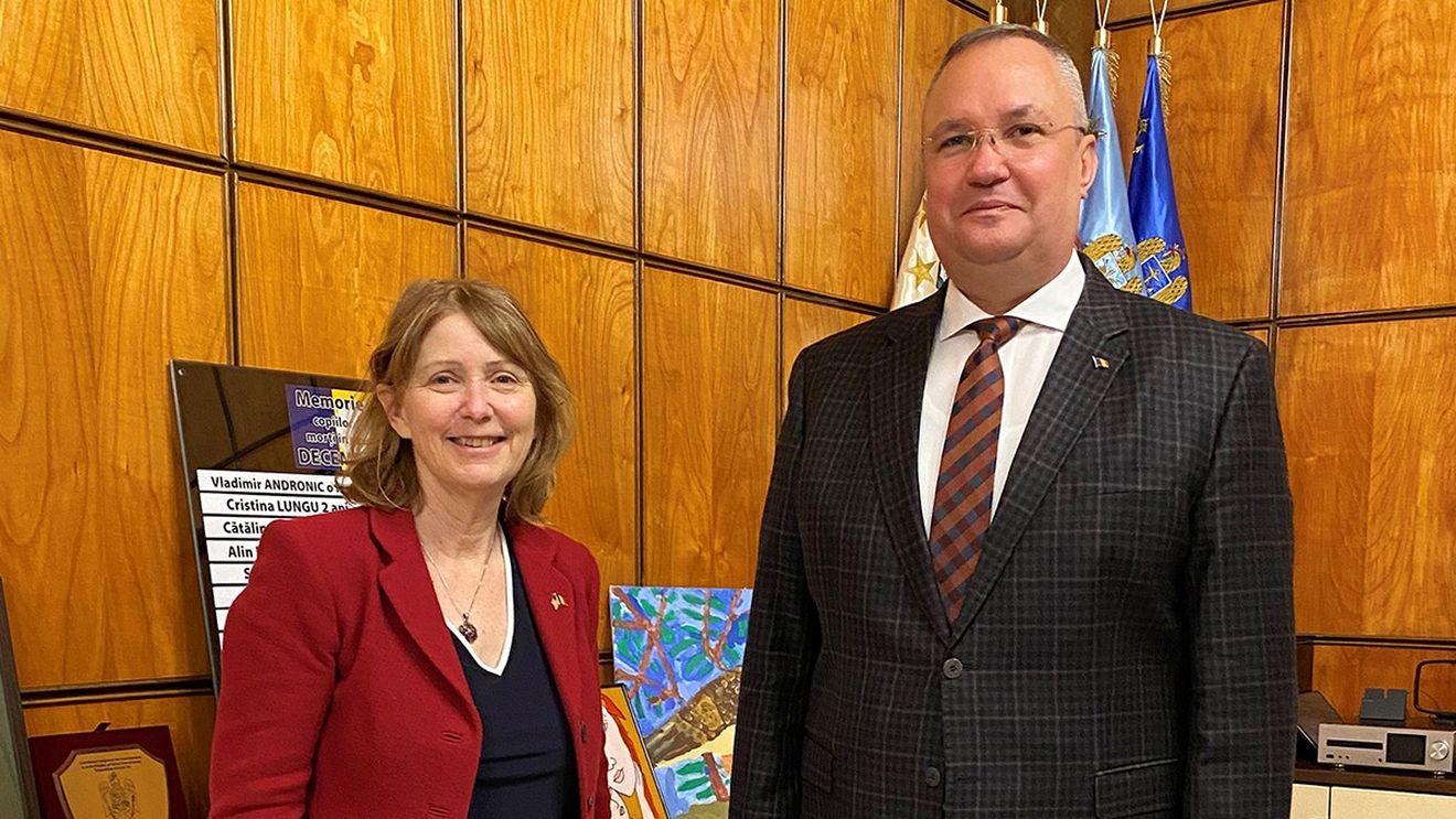 Ambasadoarea SUA în România, Kathleen Kavalec, întâlnire cu premierul Nicolae Ciucă/ Discuții despre investiţiile în Marea Neagră ale companiilor din domeniul energiei