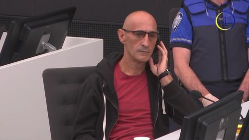 Un fost comandant al Armatei de Eliberare din Kosovo, primul albanez kosovar judecat de o instanță din Haga, a comparat tribunalul cu Gestapo-ul nazist