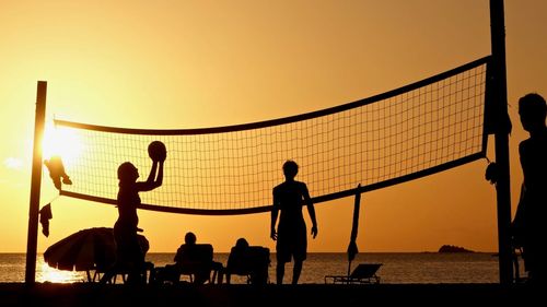 Un jucător olandez de volei pe plajă a fost selecţionat pentru Jocurile Olimpice deși a fost condamnat pentru violarea unei minore