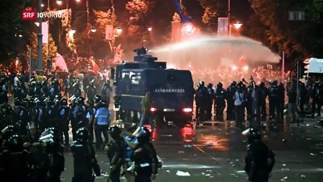 Televiziunea publică elvețiană, portret critic al României: ”Un guvern corupt care atacă președintele și o mass-media care nu poate informa în mod liber”