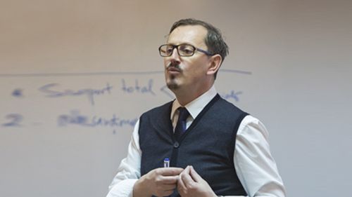 Lucian Ciolan, prorector al Universității din București, despre România educată: Este pentru prima dată în ultimii ani când se pune pe masă un document comprehensiv de dezvoltare a educației / Dacă Bacalaureatul e unitar poți să spui că e unitar în structură, dar nu în conținut