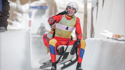 România a câștigat medaliile de argint şi bronz la sanie, la Cupa Națiunilor, organizată la St. Moritz / ”Pârtia de la St. Moritz este unica pârtie îngheţată natural”