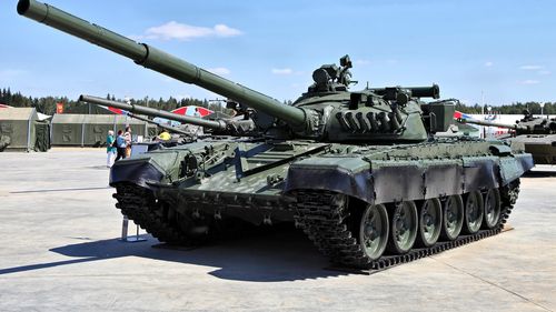 Tancuri rusești T-72, aduse la granița cu Afganistanul