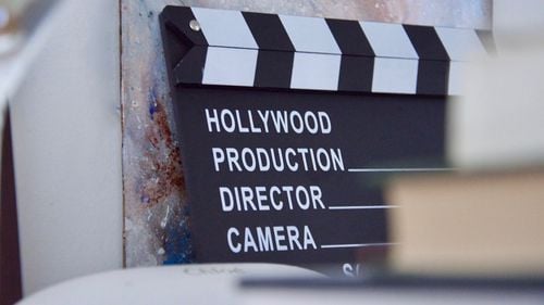 Quentin Tarantino nu se grăbește să regizeze ultimul film, promite să aștepte până când fiul său va putea avea amintiri de-o viață pe platou