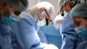 A pus totul pe seama vârstei. Ce boală avea de fapt o femeie