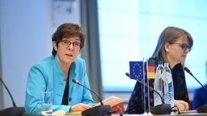 Germania respinge solicitările de a retrimite militari în Afganistan / Ministrul german al Apărării: Retragerea comună alături de parteneri rămâne decizia corectă