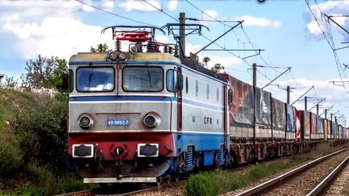 Europarlamentarul AUR, Adrian Axinia: Cer Comisiei Europene să clarifice de urgență statutul Carpatica Feroviar în urma lichidării CFR Marfă / Riscăm o nouă penalizare pentru încălcarea regulilor europene ale concurenței