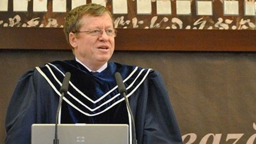 Firmele lui Firea: Important lider sindical, membru în consiliul de administrație al Companiei Muncipale Colsolidări S.A./ Hadăr: Rezistența materialelor nu are culoare politică