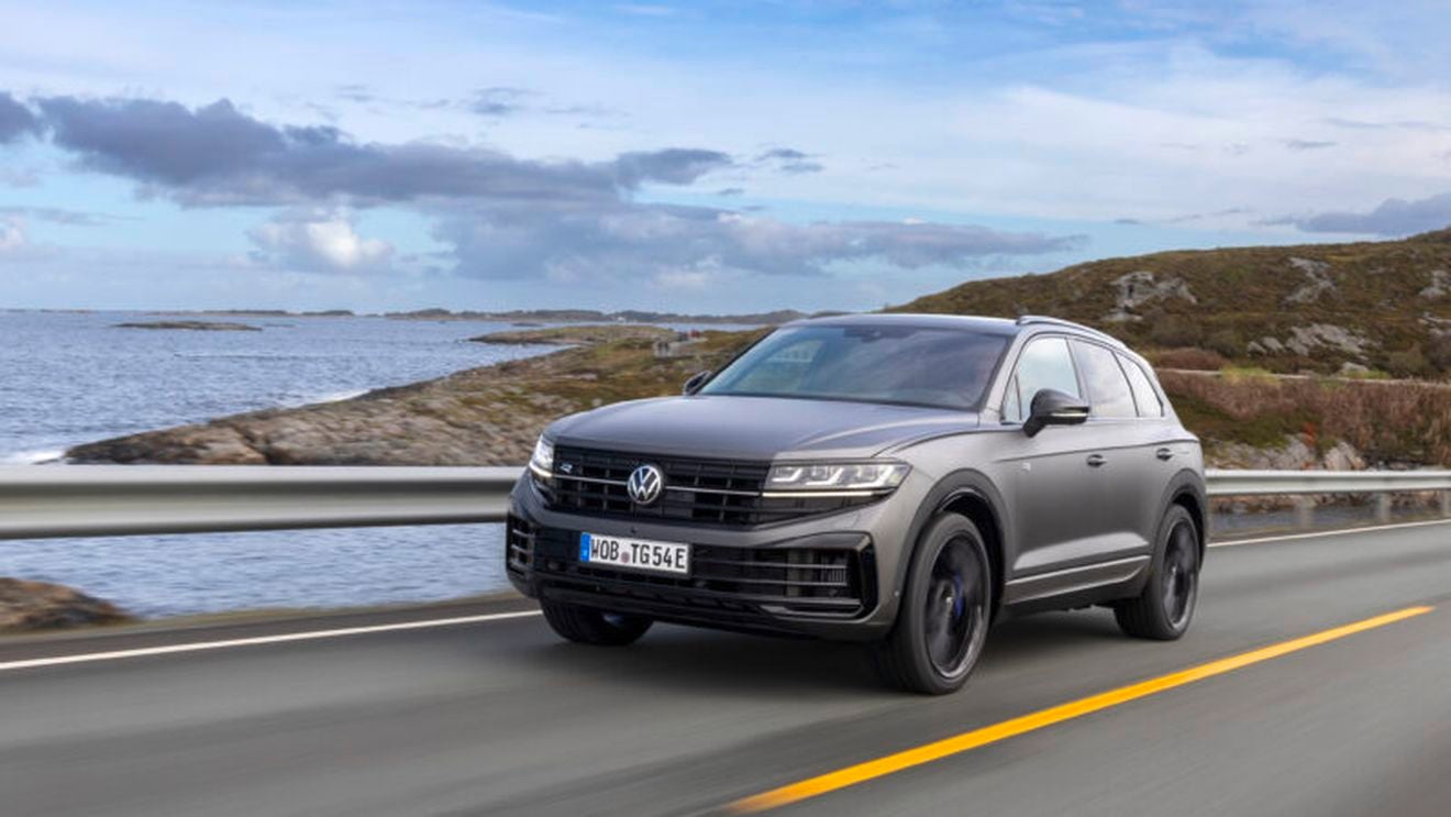 Depășită de industria chineză, Europa ar putea da dovadă de mai multă flexibilitate în ceea ce privește interzicerea motoarelor termice în 2035