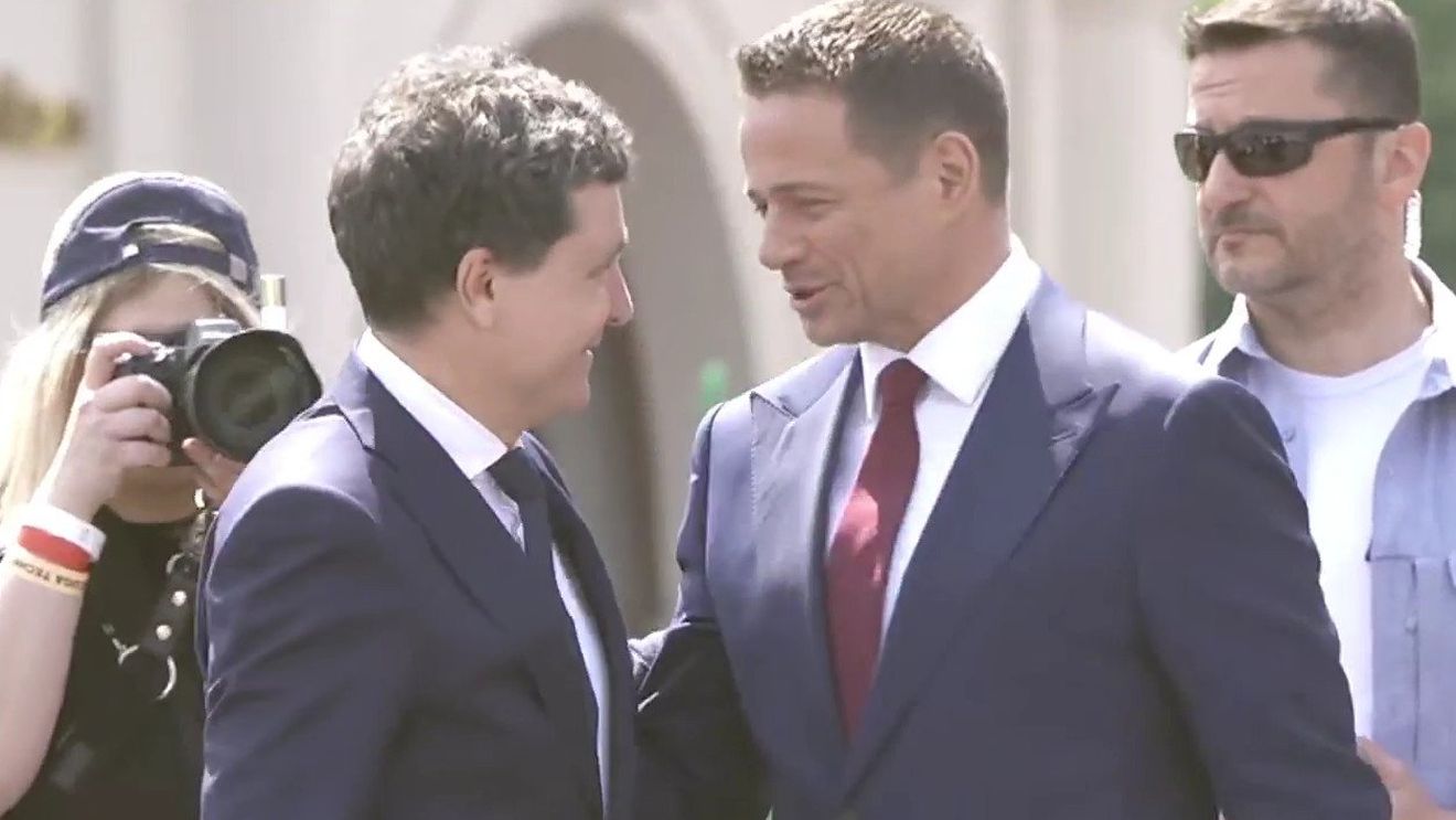 FOTO UPDATE Nicușor Dan în Polonia, prima vizită externă după ce a fost ales președinte/ ”Credeți în victoria voastră, cum noi am crezut în victoria noastră”, le-a transmis Dan polonezilor prezenți la marșul pro-european din Varșovia