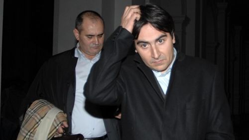 Fostul comisar de poliție Petru Pitcovici, achitat în dosarul privind favorizarea traficantului de droguri Dan Chioru / Pepi este partenerul Simonei Ciulavu, implicată în dosarul de mită de la vârful Unifarm