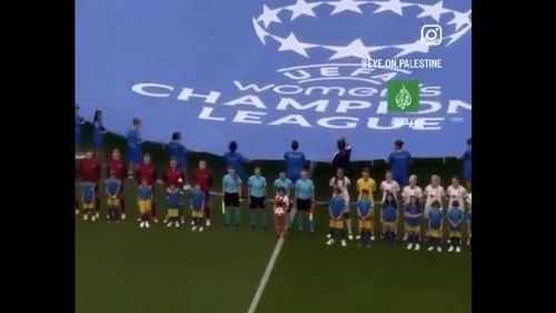 Barcelona a câştigat a doua oară consecutiv Liga Campionilor la fotbal feminin / Pe teren a fost prezentat un mesaj de susţinere a palestinienilor