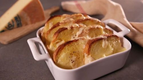 Cele mai simple idei de reciclare și refolosire a pâinii. Cină, gustare, mic dejun sau chiar prânz în toată regula