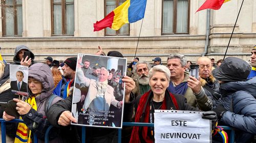 UPDATE VIDEO Începe judecata lui Călin Georgescu în dosarul propagandei legionare, a decis Judecătoria Sectorului 1 / Sentința nu e definitivă / Nu răspunde când e întrebat despre scorul Ancăi Alexandrescu la Primăria București