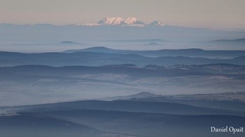 FOTO Fenomen extrem de rar: De pe munţii Făgăraş s-au văzut crestele Munţilor Rodnei şi Ţibleş, la peste 220 de kilometri distanţă / „Am putut observa toate masivele muntoase ce înconjoară Transilvania”