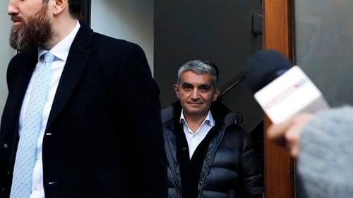 Primarul din Sinaia rămâne sub control judiciar / Este acuzat de DNA că ar fi fi primit șpagă de la Nordis ca să elibereze un PUZ / DNA nu a cerut arest preventiv pentru Vlad Oprea / Ar fi fost denunțat de Vladimir Ciorbă, anchetat la rândul său de DIICOT