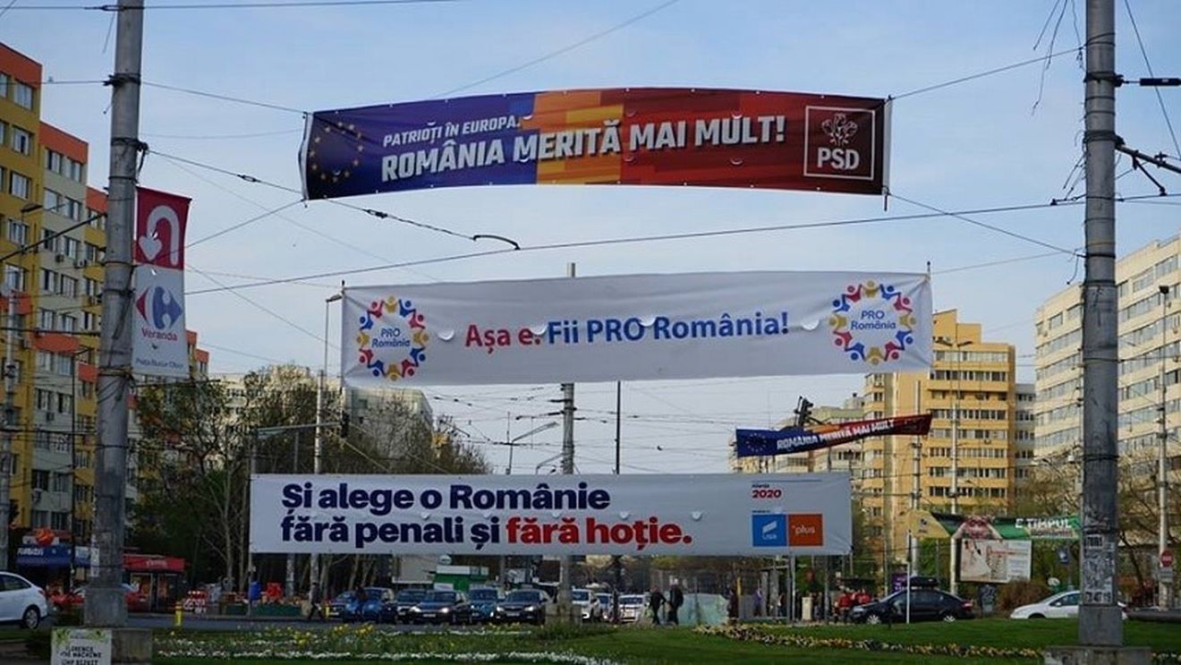Trollingul de campanie cu bannere continuă: Alianța 2020 USR-PLUS ironizează PSD și Pro România