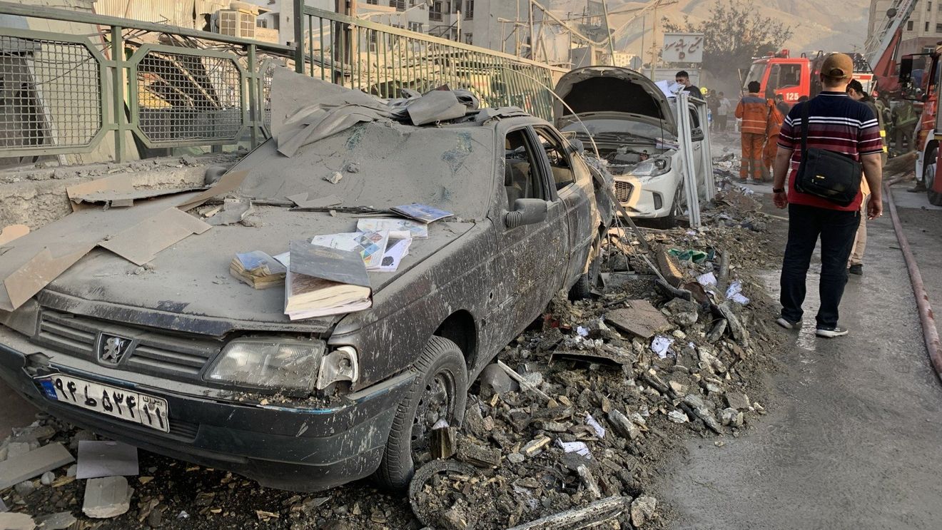 BREAKING LIVE Israelul a atacat zeci de ținte nucleare și militare din Teheran și sistemele de apărare aeriană ale Iranului / Toate cele 100 de drone lansate de Iran au fost interceptate cu succes / Șefii armatelor și specialiști în domeniul nuclear au fost uciși 