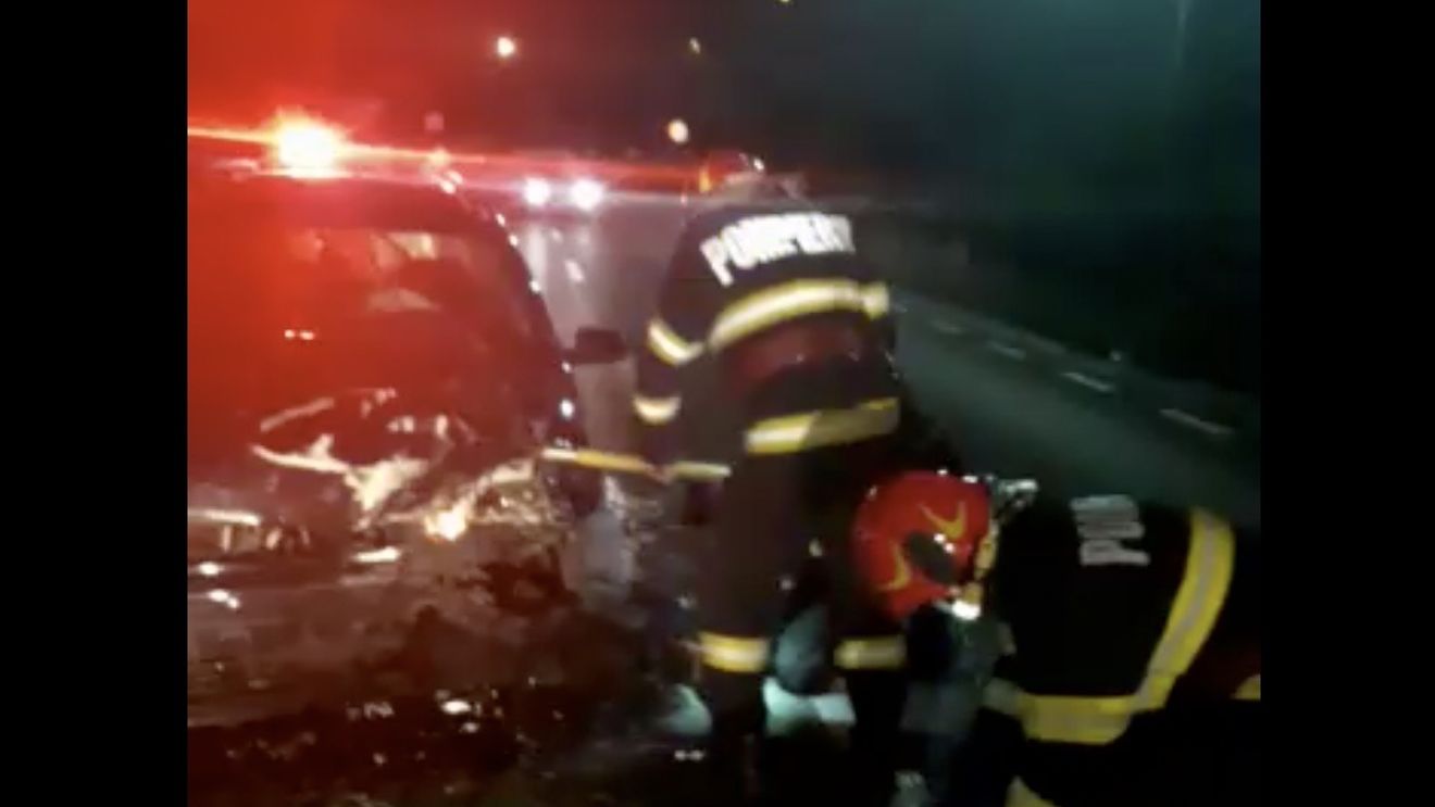 Două fete și un băiat au murit marți seara într-un grav accident de circulație, la ieşire din oraşul Vânju Mare, județul Mehedinți