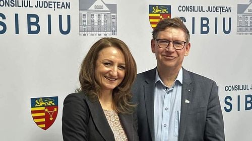 Liberalii, despre noul spital județean de la Sibiu: PSD nu face altceva decât să continue lătratul început încă de la primii paşi ai proiectului / PSD Sibiu: există un film al minciunilor administraţiei judeţene PNL, de la lansarea proiectului noului spital judeţean, până la eşecul finanţării acestuia prin PNRR