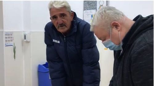 VIDEO Consilieră USR, agresată fizic de doi colegi de la PNL și PMP în scandalul imobiliar ”Sectorul 0” din Mogoșoaia: ”Vă las în căruț cu rotile, chit că fac pușcărie”/ Drulă: ”E foame de bani, băieți?”/ Cioloș: ”Violența AUR e preluată de PNL și PMP”