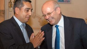 Efectele deciziei CCR: Judecătorul Iulian Dragomir, preşedintele completului din procesul lui Dragnea, va fi schimbat. În locul lui va veni un judecător tras la sorţi. Dispare majoritatea actuală de 3:2 considerată defavorabilă lui Liviu Dragnea