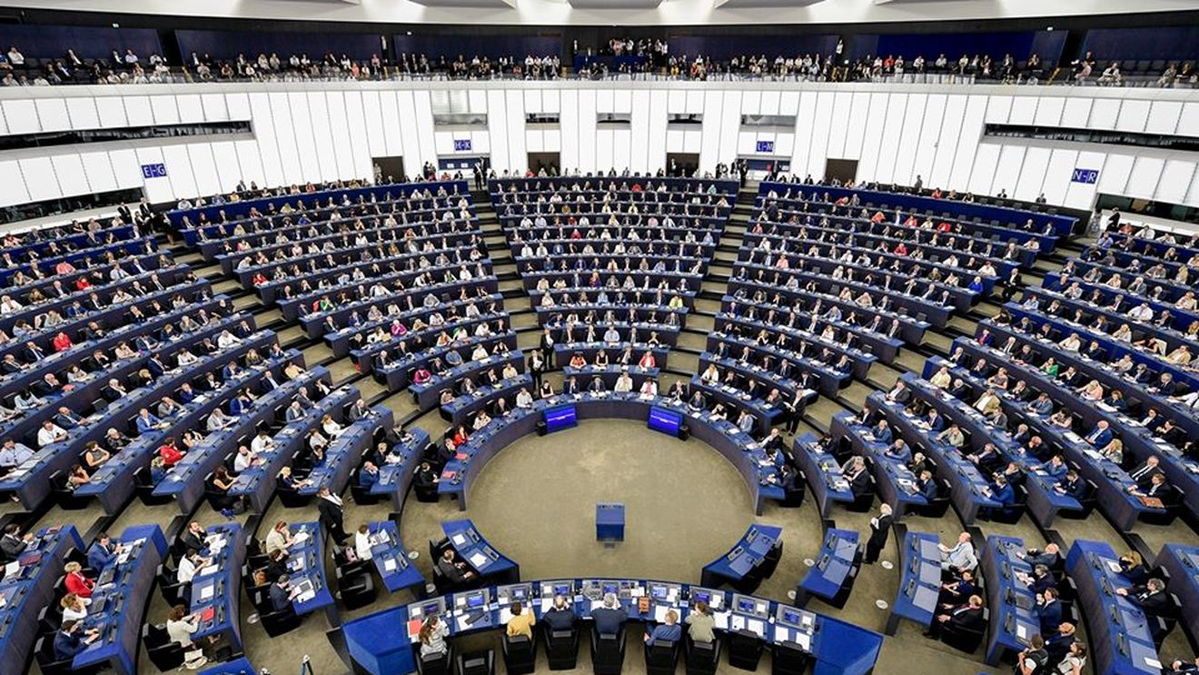 Reguli pentru marile platforme digitale, premiul Saharov pentru Alexei Navalnîi, condiții la achiziții publice internaționale - pe agenda Parlamentului European
