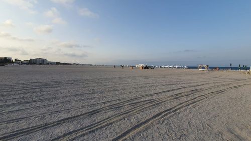 Ministrul Turismului vede în amenajarea plajelor cea mai urgentă problemă de pe litoral: ”Ştiu că, în principiu, nu poţi folosi un bun, decât dacă îl ai în administrare”