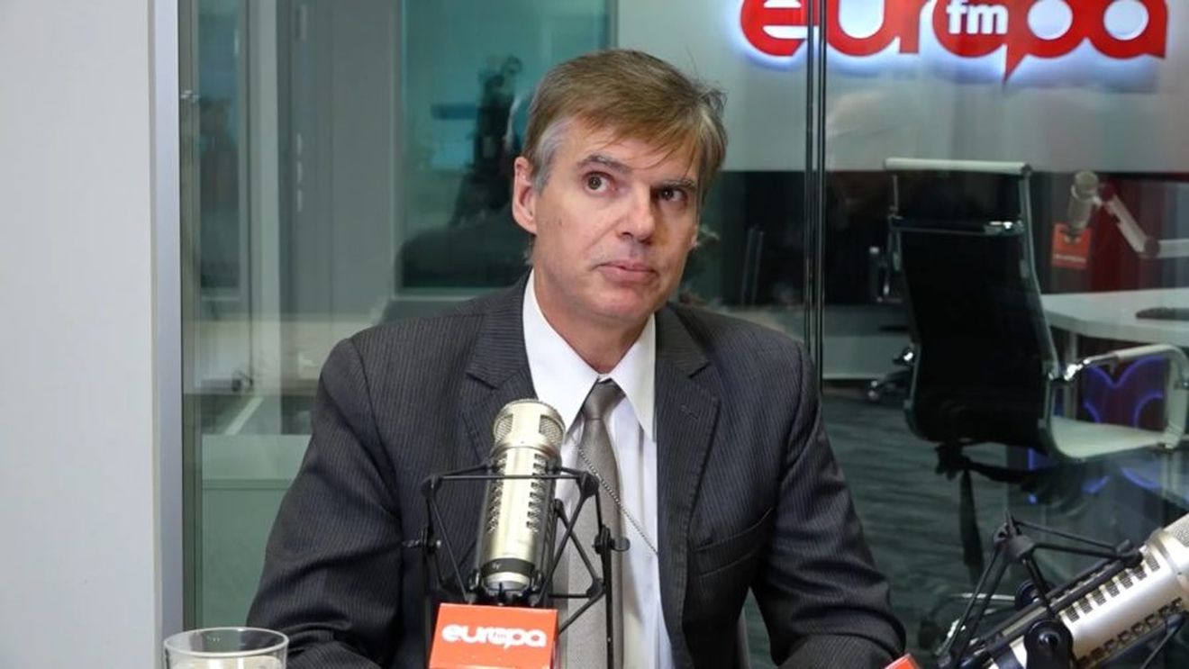 Consilierul politic al Ambasadei SUA la București: Ne îngrijorează mult încetinirea luptei anticorupție. Sunt persoane care fug de justiție și folosesc un naționalism negativ