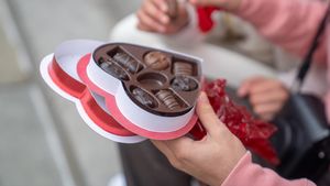 Bomboanele de ciocolată, pralinele și trufele pe care le facem cadou de Ziua Îndrăgostiților au până la 10 E-uri și zahărul ca ingredient de bază