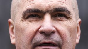 Ilie Bolojan explică de ce a chemat partidele la consultări înainte de Consiliul European la care se va discuta despre trupe UE în Ucraina: Țările europene vor fi nevoite să își asume un rol mai important și să suporte o parte mai mare din costurile asigurării păcii în Europa