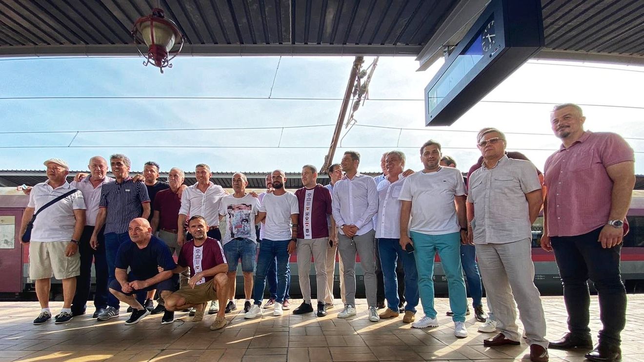 VIDEO FC Rapid a sărbătorit împreună cu foști jucători împlinirea a 98 de ani de la înființare