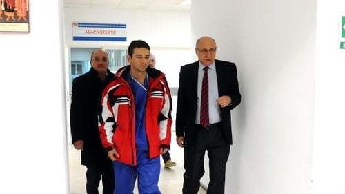 Chirurgul Radu Zamfir, supraviețuitor al catastrofei aviatice din Apuseni și mâna dreaptă a controversatului Irinel Popescu, a fost numit șef al Agenției pentru transplant