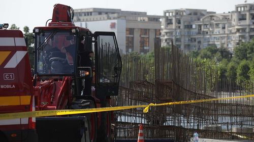 Primele concluzii oficiale după accidentul de muncă din București: Nu au fost asigurate în totalitate acele sprijiniri de maluri pentru a nu se genera acest eveniment