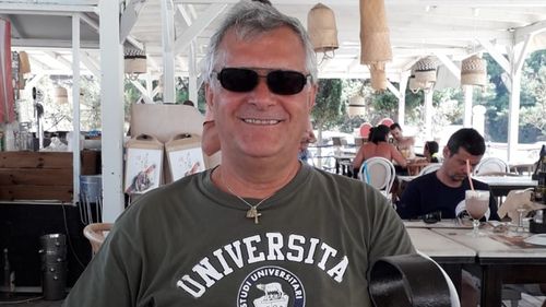 EXCLUSIV Un fost colonel SIE este acuzat de CNSAS de poliție politică în regimul comunist. După 1990, a ocupat posturi în mai multe ambasade, iar presa de investigație a susținut că, deși spion, lucra sub acoperire pentru un mare dezvoltator imobiliar