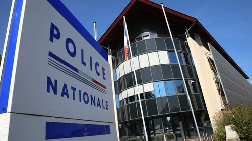 Un francez de 26 de ani cu tulburări psihiatrice, inculpat după ce la domiciliul părinților săi din Alsacia au fost descoperite patru bombe artizanale cu uraniu