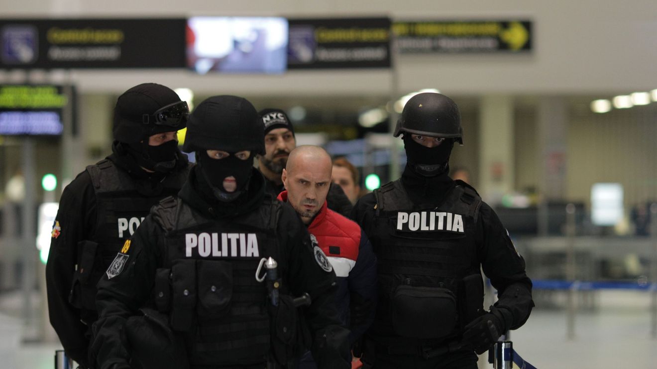 Interlopul Ghenosu, scăpat printre degete de autorități, a fost adus în țară, sub escortă. El a fost prins la Londra în urmă cu doi ani