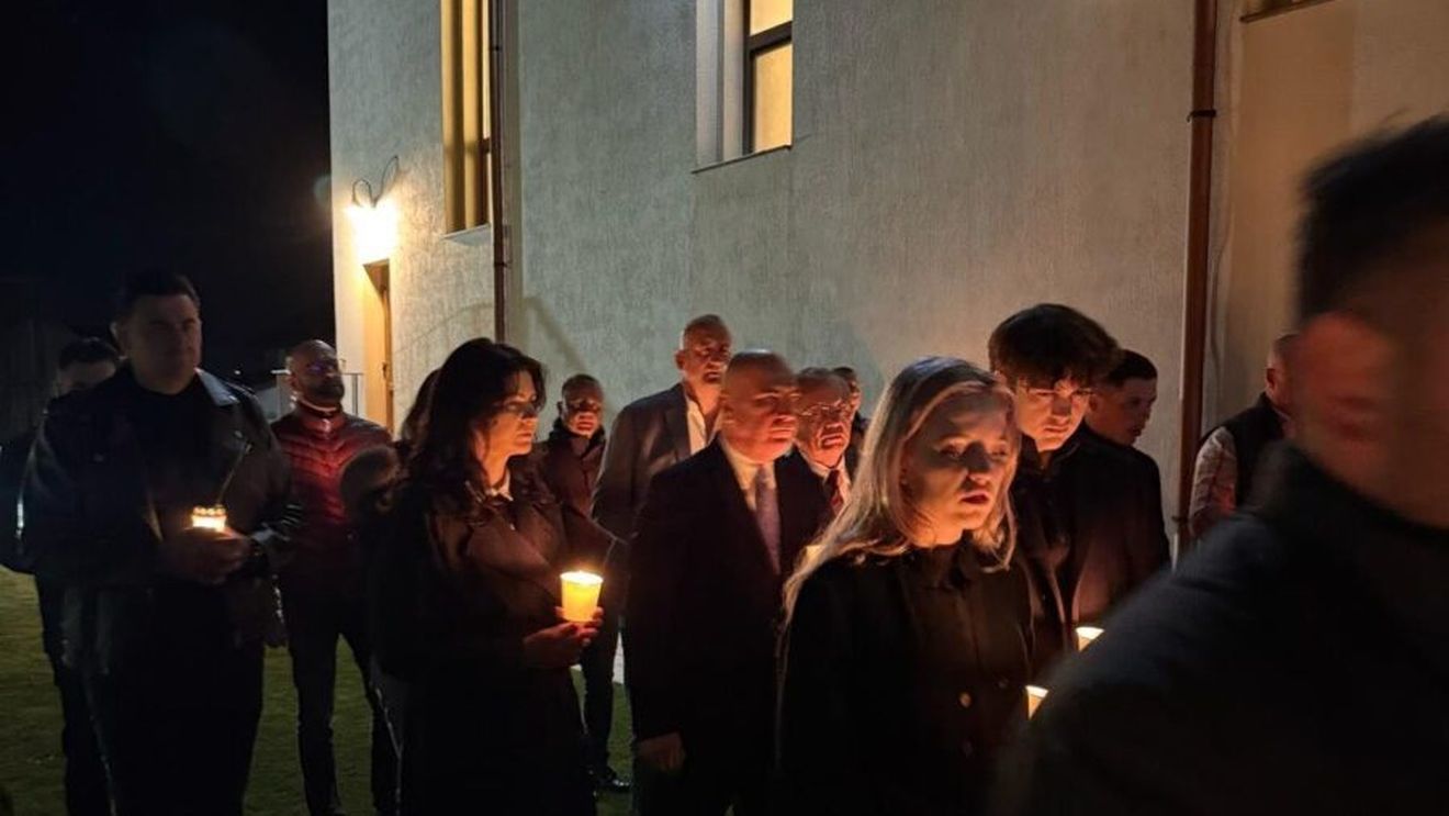 Preşedintele interimar Ilie Bolojan, mesaj din Bihor: Hristos a Înviat! Dumnezeu să aibă în pază ţara noastră şi pe toţi românii de pretutindeni!