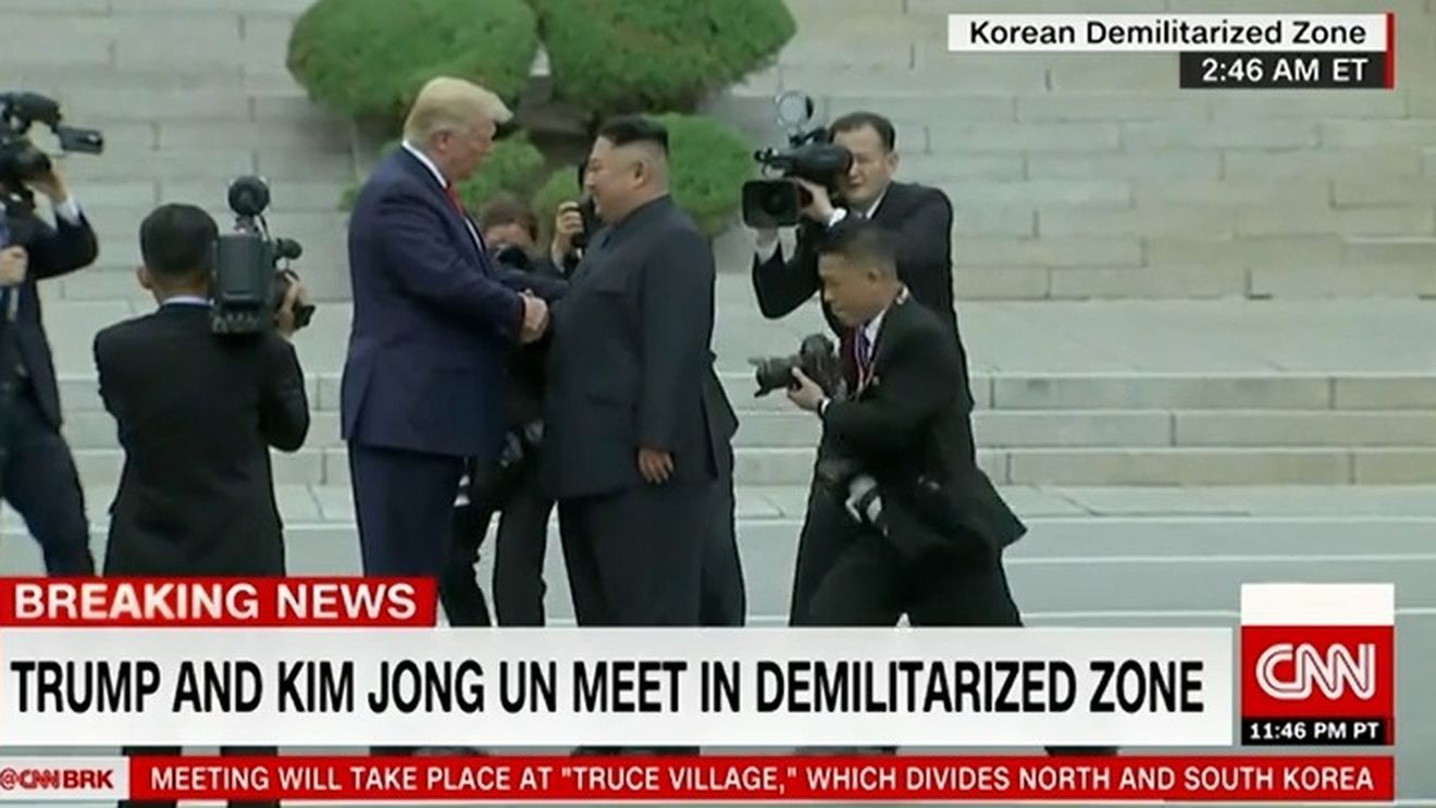VIDEO Întâlnire istorică între președintele Donald Trump și Kim Jong Un în Coreea de Nord