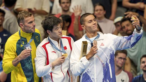 Semne de întrebare în lumea sportului față de performanța uluitoare a înotătorului chinez Pan Zhanle, dar David Popovici și australianul Kyle Chalmers resping orice suspiciune