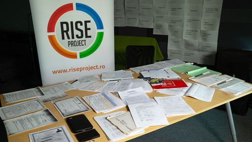 Protest al jurnaliștilor față de intimidările la adresa Rise Project: Atac la libertatea presei, sub masca protecției datelor personale