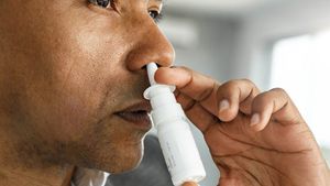 Cercetătorii turci susțin că au descoperit un spray nazal care ucide coronavirusul într-un minut: Uciderea virusului într-un timp scurt înseamnă prevenirea intrării acestuia în celule și reducerea numărului de viruși din organism