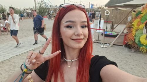 M-am dat drept o turistă străină venită la Neversea ca să văd cât de prietenoasă e Constanța cu turiștii din alte țări