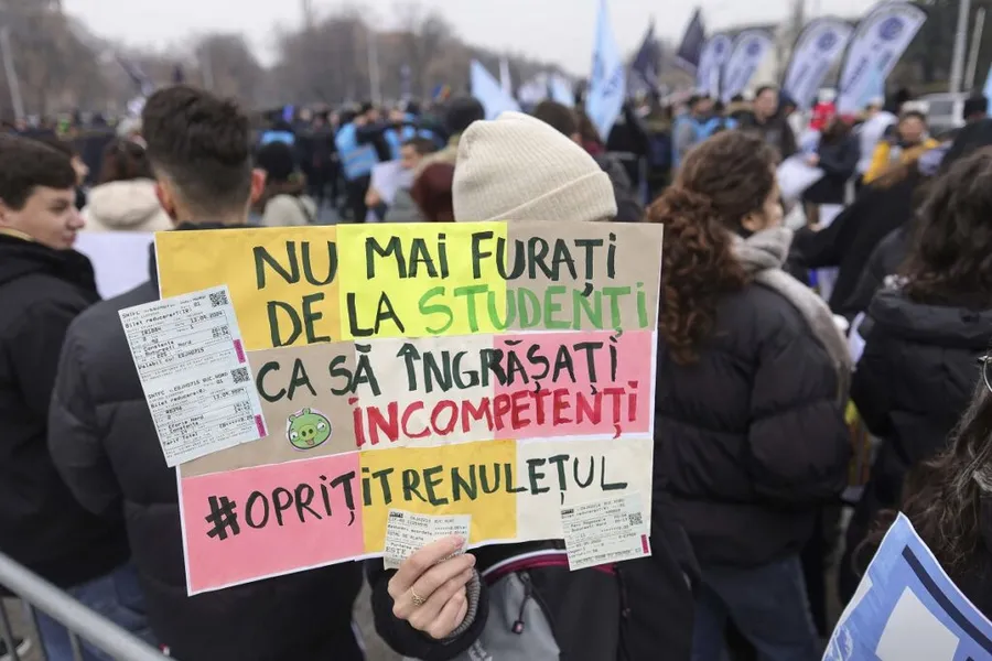 Protest Piata Victoriei, studenți